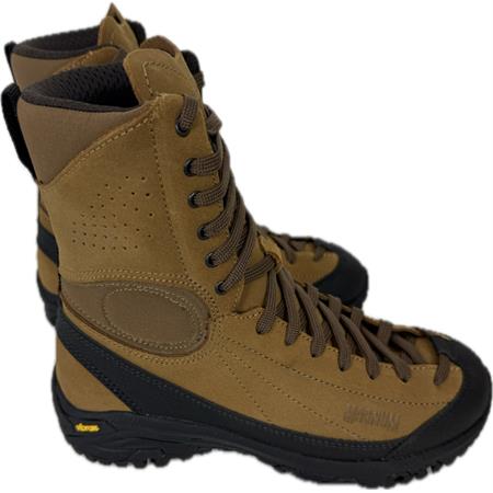 Anfibi Magnum Approach Tactical 8  in Equipaggiamento