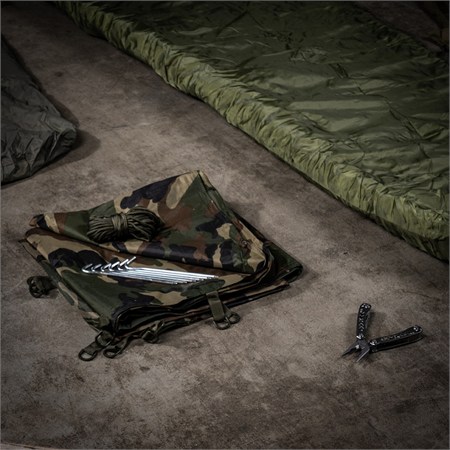 TF-2215 Tarp 3×3 m Rip-Stop – Telone con Custodia MOLLE Woodland  in Equipaggiamento