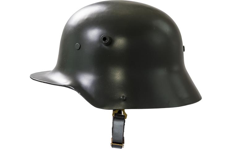  Stahlhelme M16 